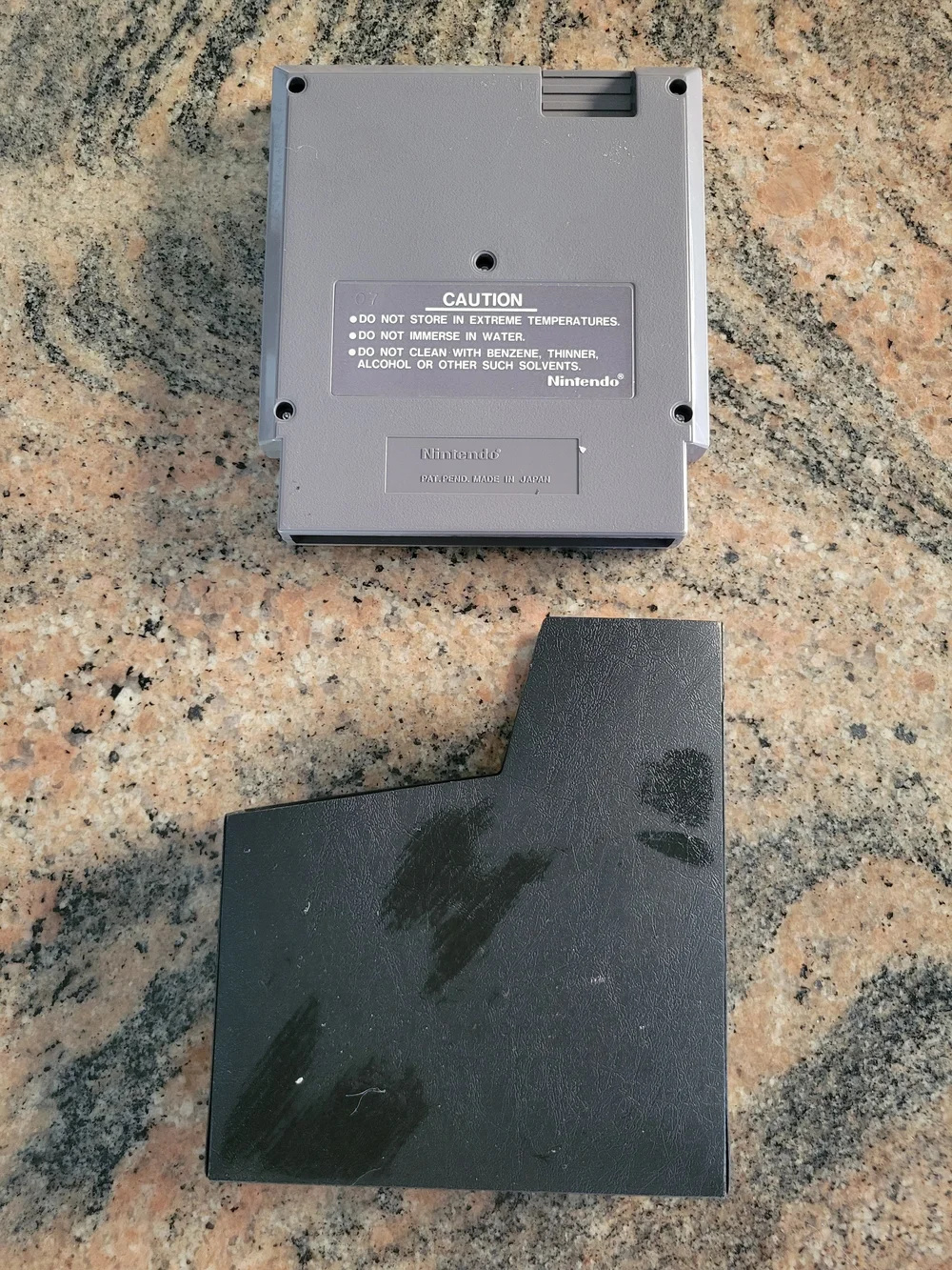 Nintendo (NES): Kung Fu Game with Protective Sheath (Premium 5 Screw Edition).